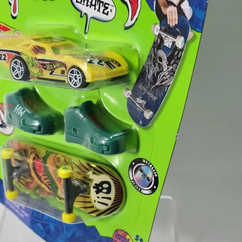 Hot Wheels Skate Metallic GOLD Deck Maximum Leeway Exclusive Diecast Fingerboard